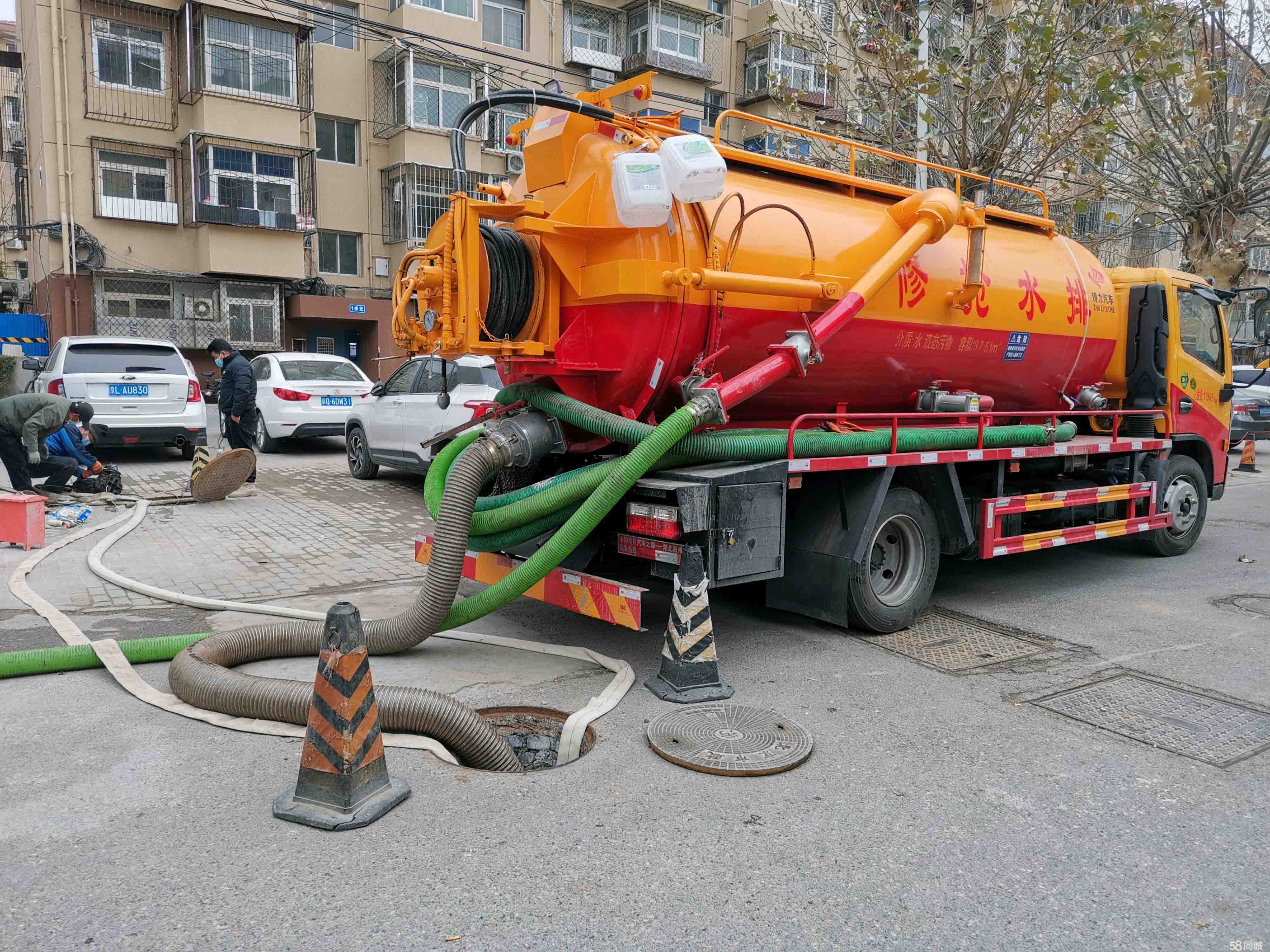 梁子湖抽粪吸污