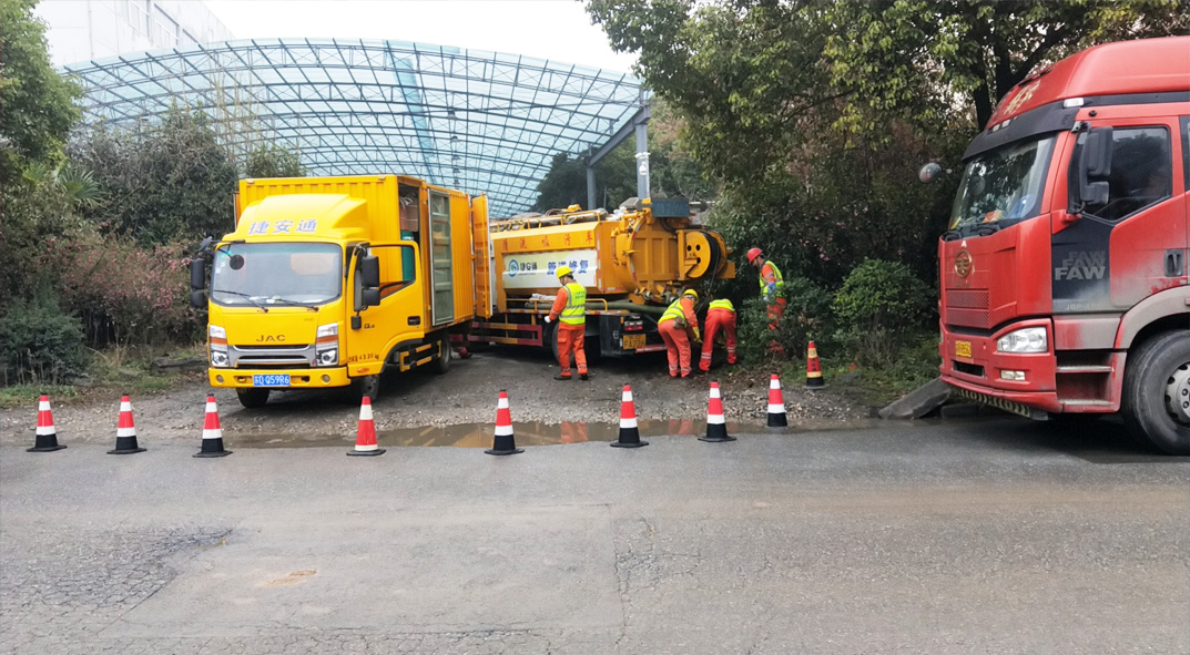 梁子湖成区雨污水管网“四位一体”检测疏通项目